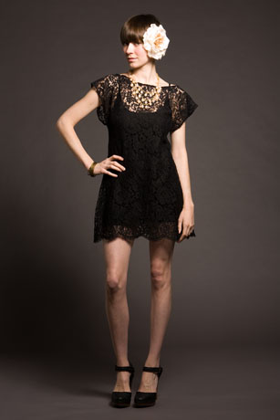 inventory/penelope_lace_dress_zm.jpg